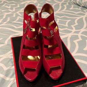 Apple Bottoms Red heel booties